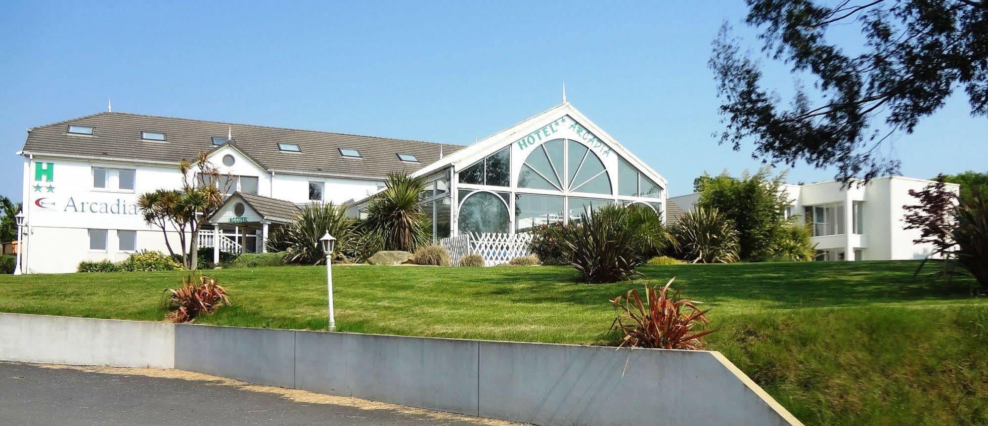 Hotel Arcadia Lannion Exterior photo