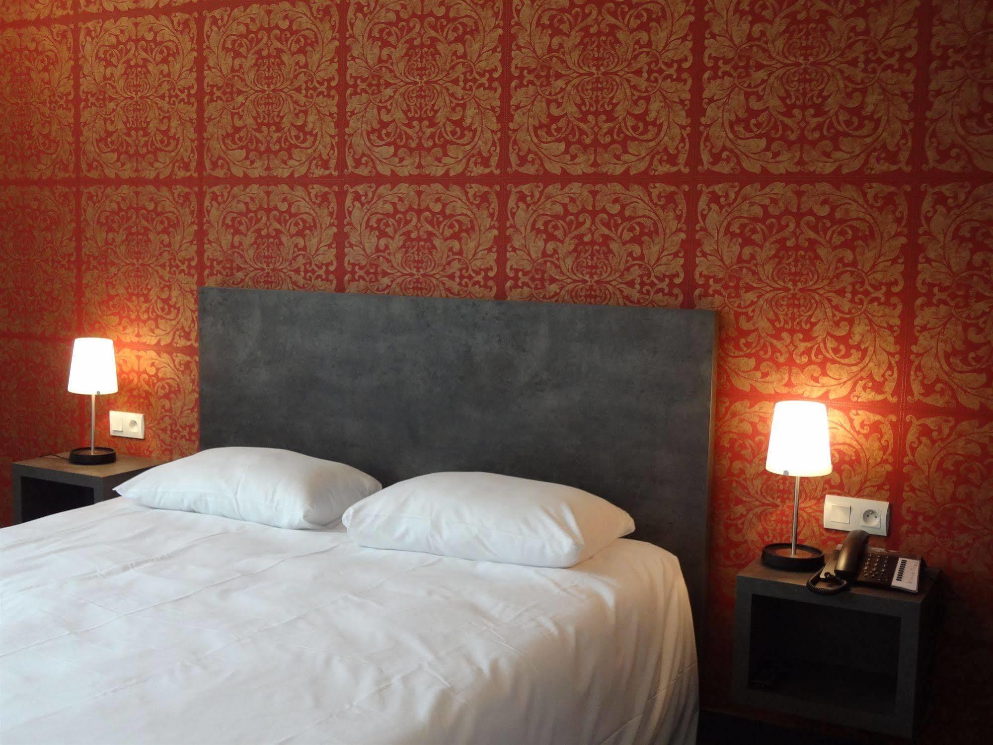 Hotel Arcadia Lannion Exterior photo